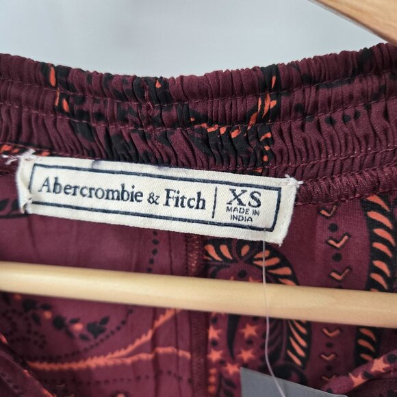 Abercrombie and Fitch Burgundy Paisley Pullover Pockets Long Sleeved Blouse XS - Picture 7 of 11